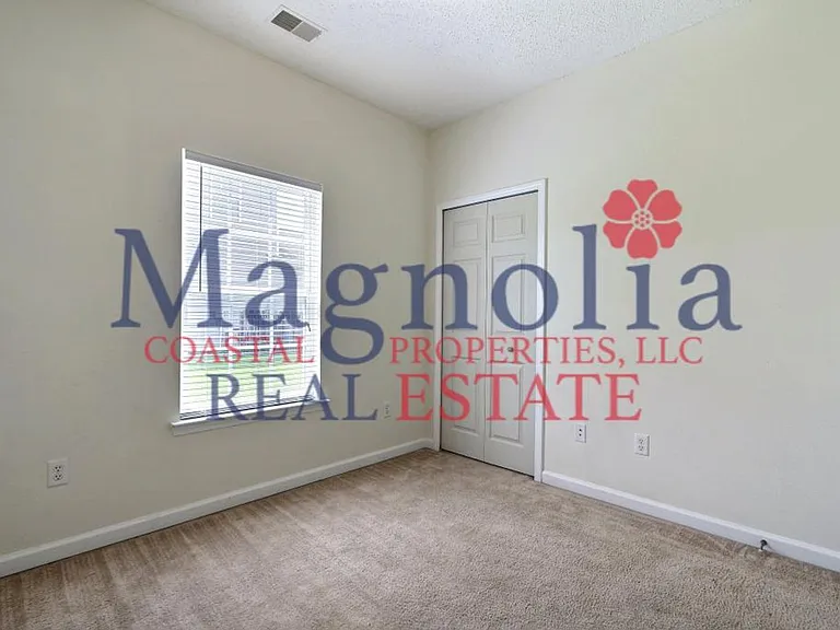 20 Evergreen Oak Dr — Photo 18