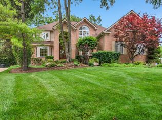 542 W Rosiland Dr, Palatine, IL 60074