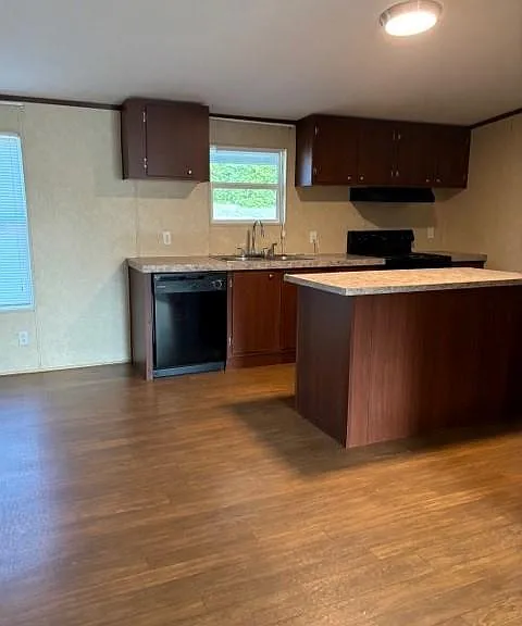 18 W Clark Rd — Photo 3