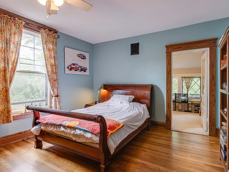 1715 Cedar Ln — Photo 18