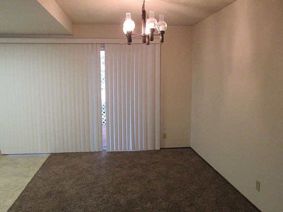 3rd image of 6814 Barbara Lee Cir
