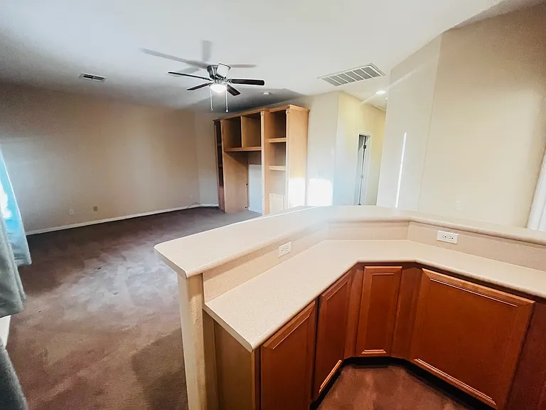 10852 Montasola St — Photo 36