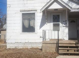 814 9th Ave SW #A, Austin, MN 55912