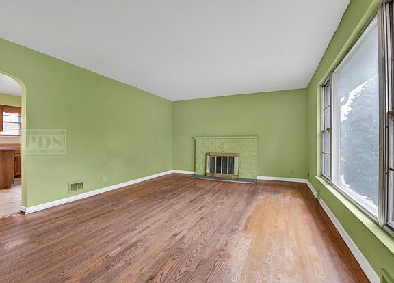 2nd image of 10050 Westmanor Dr