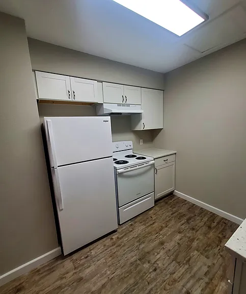 1004 E Bowie St #F — Photo 8