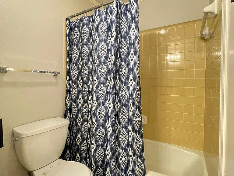 103 Comanche Cir — Photo 27