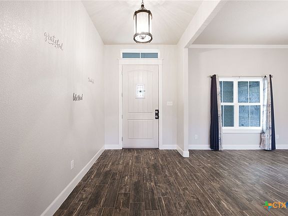 4th image of 2662 Snow Rd