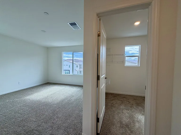 5824 Wisteria Walk St — Photo 34