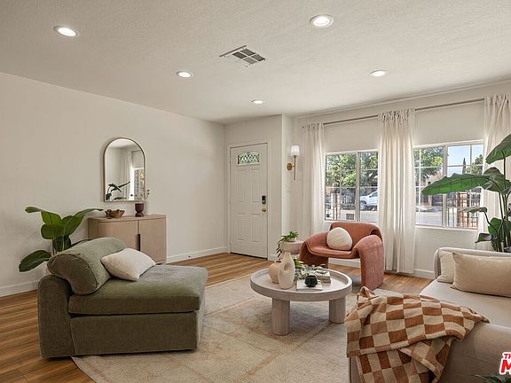 5th image of 13126 Terra Bella St