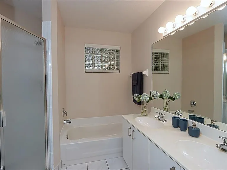 6544 Huntington Lakes Cir #9-204 — Photo 14