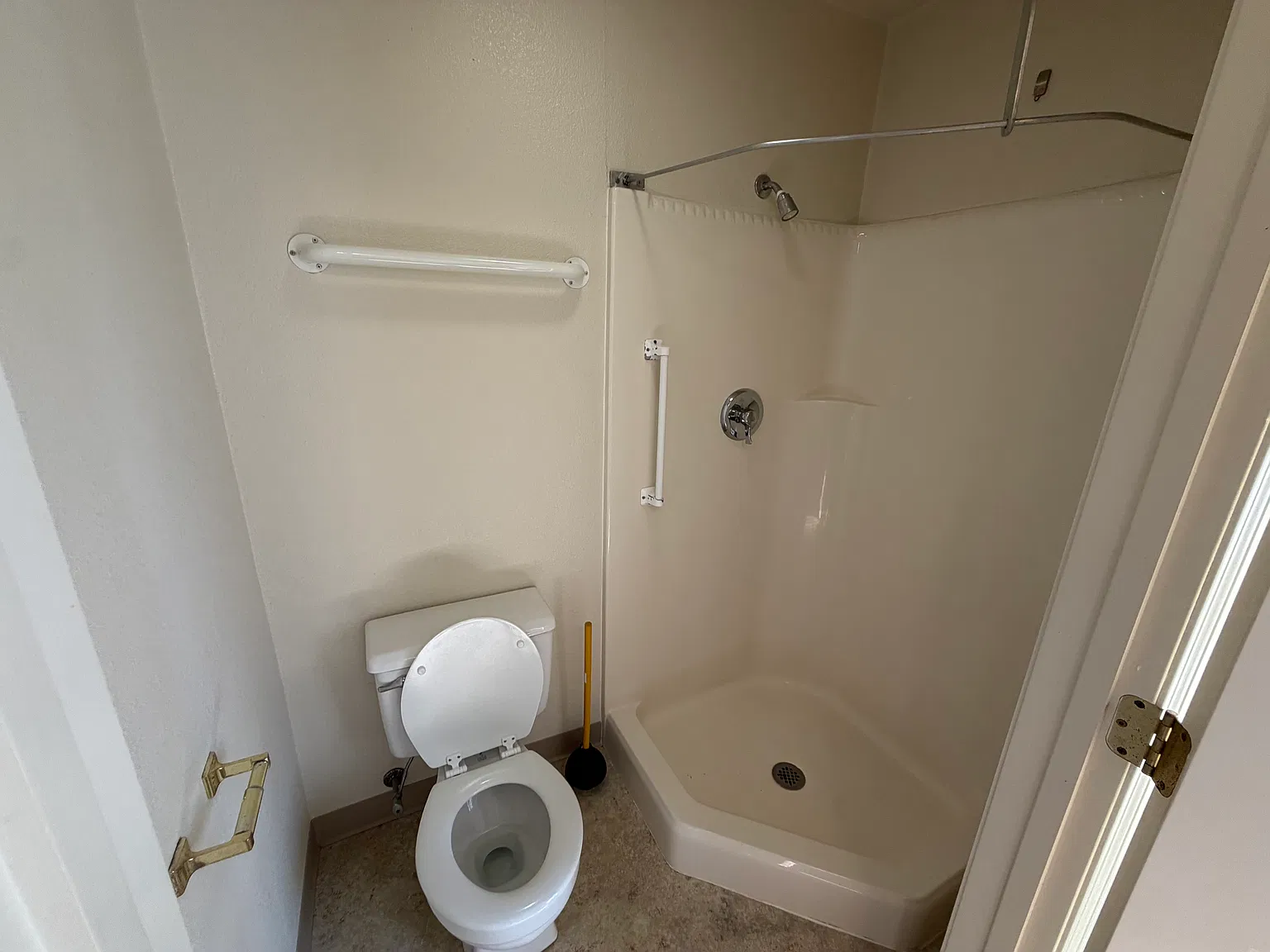 1 bed, 426 sqft, $850 — Photo 4