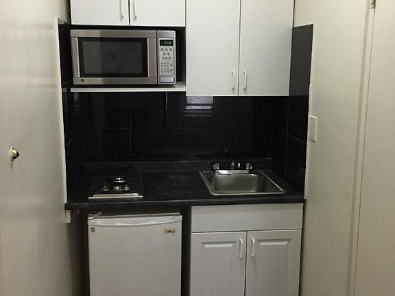 2nd image of 1531 York Ave APT 2E