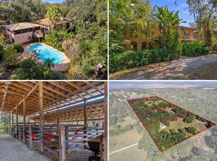 27910 Debbie Rd, Okahumpka, FL 34762