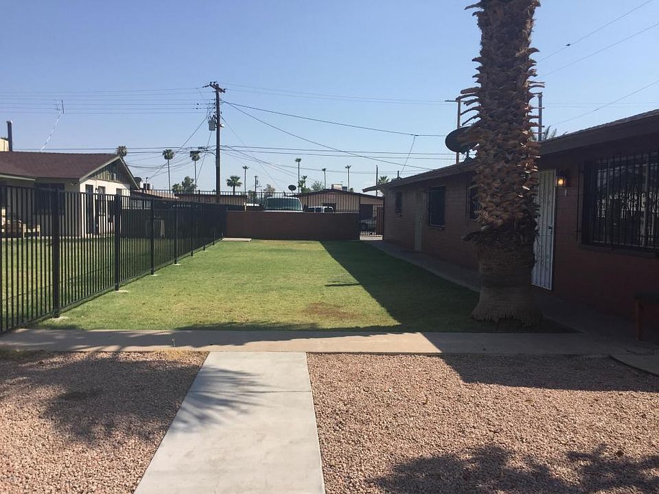 1st image of 2143 W Glenrosa Ave