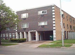 914 N Austin Blvd APT B4, Oak Park, IL