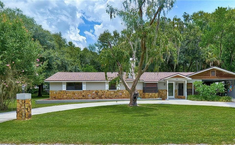 1st image of 20009 Lake Holly Dr