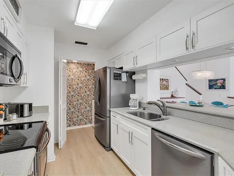 28712 Carmel Way — Photo 13