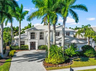 18527 Ocean Mist Dr, Boca Raton, FL 33498