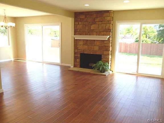 2nd image of 1018 E Carroll Ave