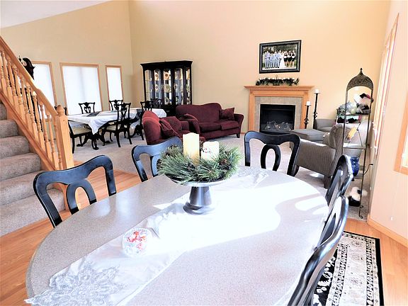 5th image of 31242 Orton Dr