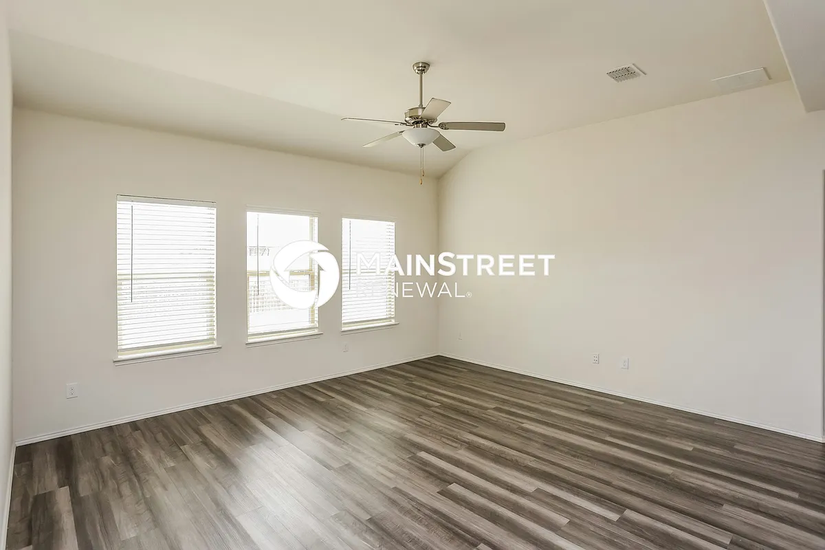 Living Room - 8908 Finn Ln