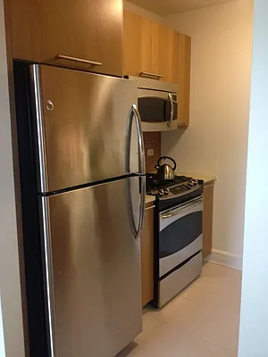 Rented by Windsor Property Management | media 33