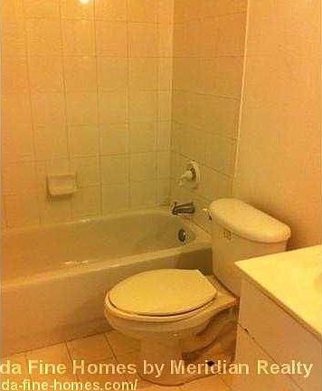 5th image of 5670 NW 116th Ave APT 204