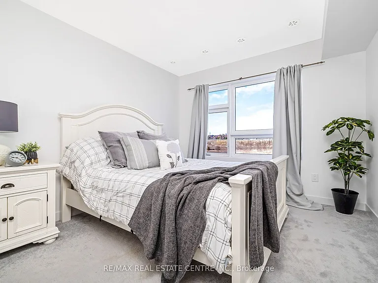 1121 Cooke Blvd #28 — Photo 13