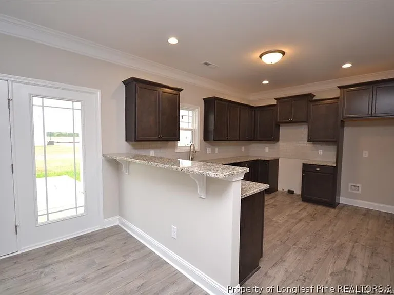 5219 Riva Ridge Ln — Photo 11