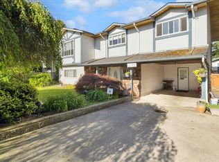 11722 193b St, Pitt Meadows, BC V3Y1E3