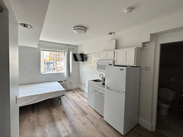 63 De Pasquale Ave #1