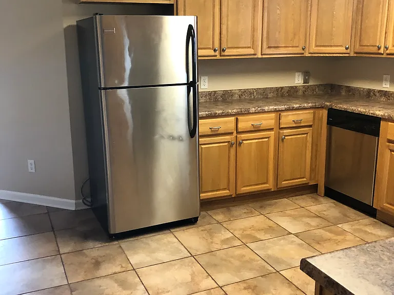 205 Pinecrest Blvd — Photo 5