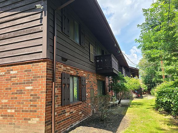 3rd image of 16040 Maple Heights Blvd APT 205