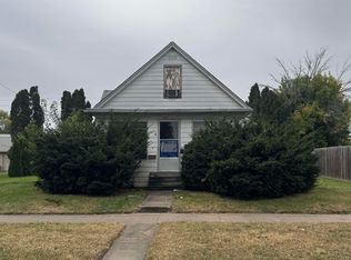 1534 39th St, Rock Island, IL 61201