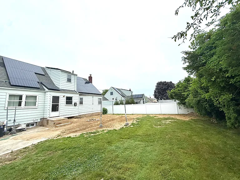 114 Motor Ave #1 — Photo 15
