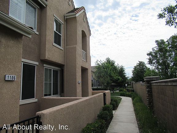 2nd image of 1107 Dante Cir
