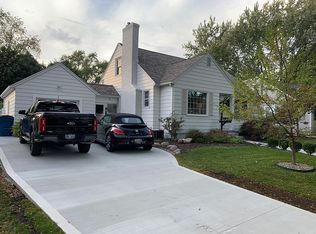 2431 College Ave NE, Grand Rapids, MI 49505