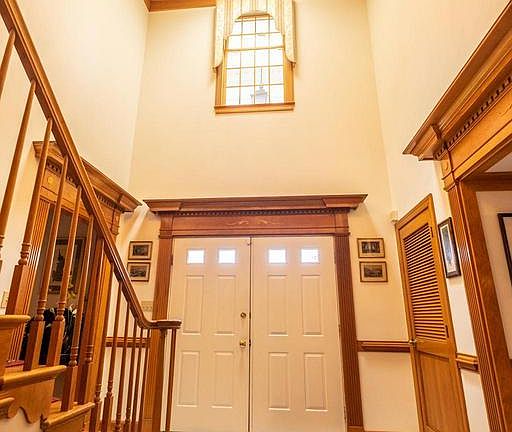 3rd image of 9319 Bay Meadow Ct