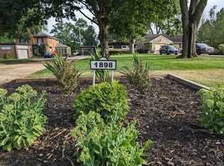 1898 Cobb Blvd, Kankakee, IL 60901