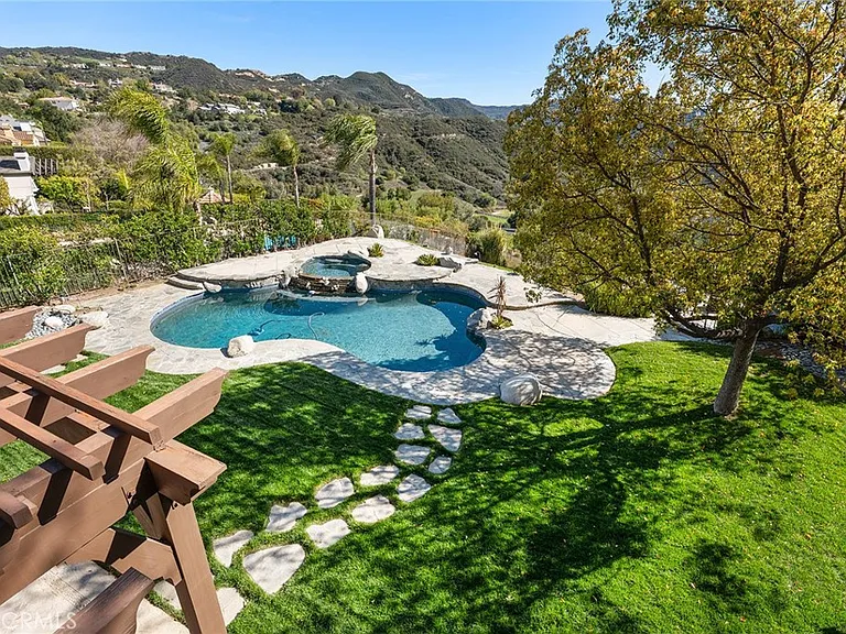 24920 Paseo Del Rancho — Photo 45