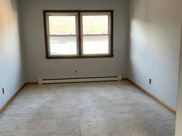 462 Midland Ave #2, Pompton Lakes, NJ 07442