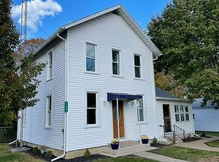 722 Prairie St, Lakeside Marblehead, OH 43440