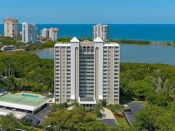 2nd image of 5501 Heron Point DR #403