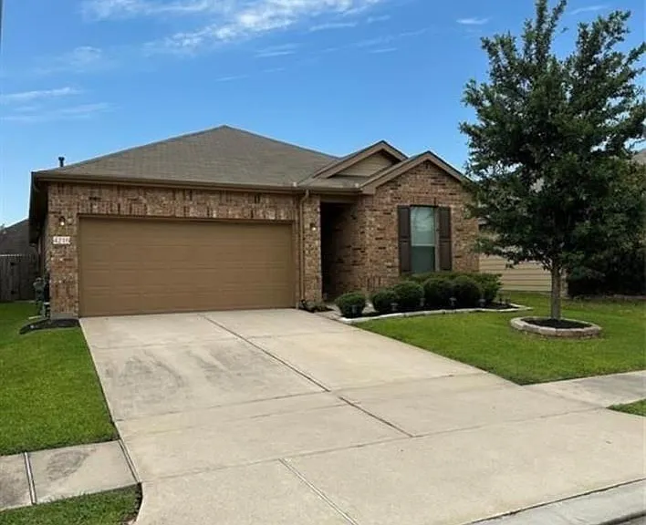 4219 Kendall Rock Ln — Photo 3