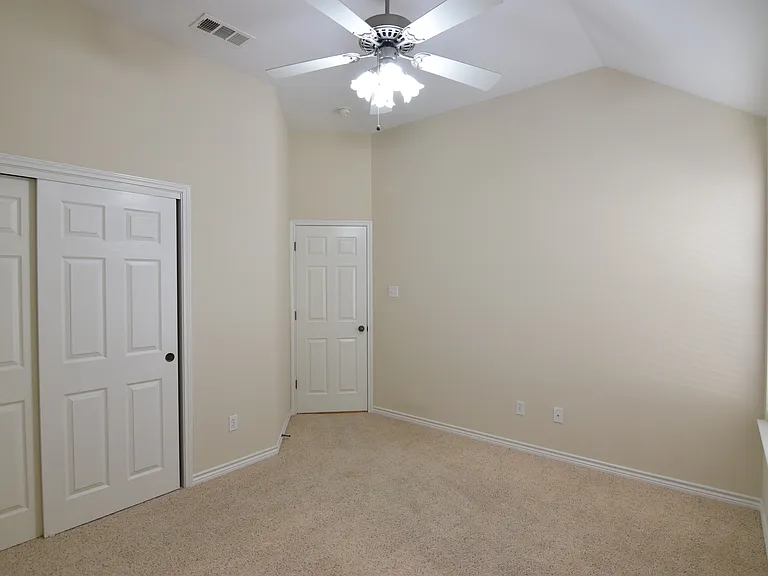 816 Copper Ridge Loop — Photo 18