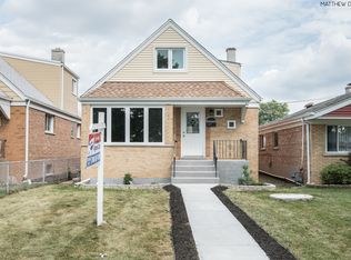 7805 Moody Ave, Burbank, IL
