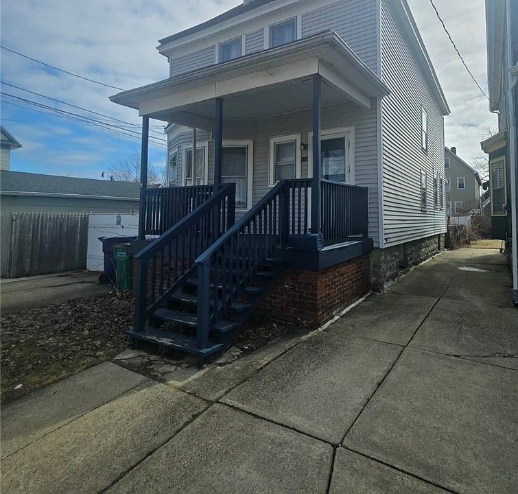 1st image of 173 Trowbridge St
