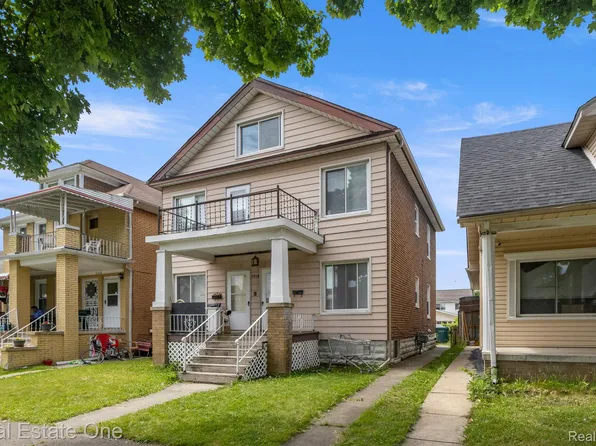 7319 Neckel St, Dearborn, MI 48126