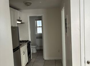 285 Colorado Ave APT B, Bridgeport, CT 06605