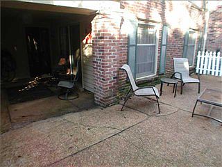 1st image of 5920 Julian Ct APT 3